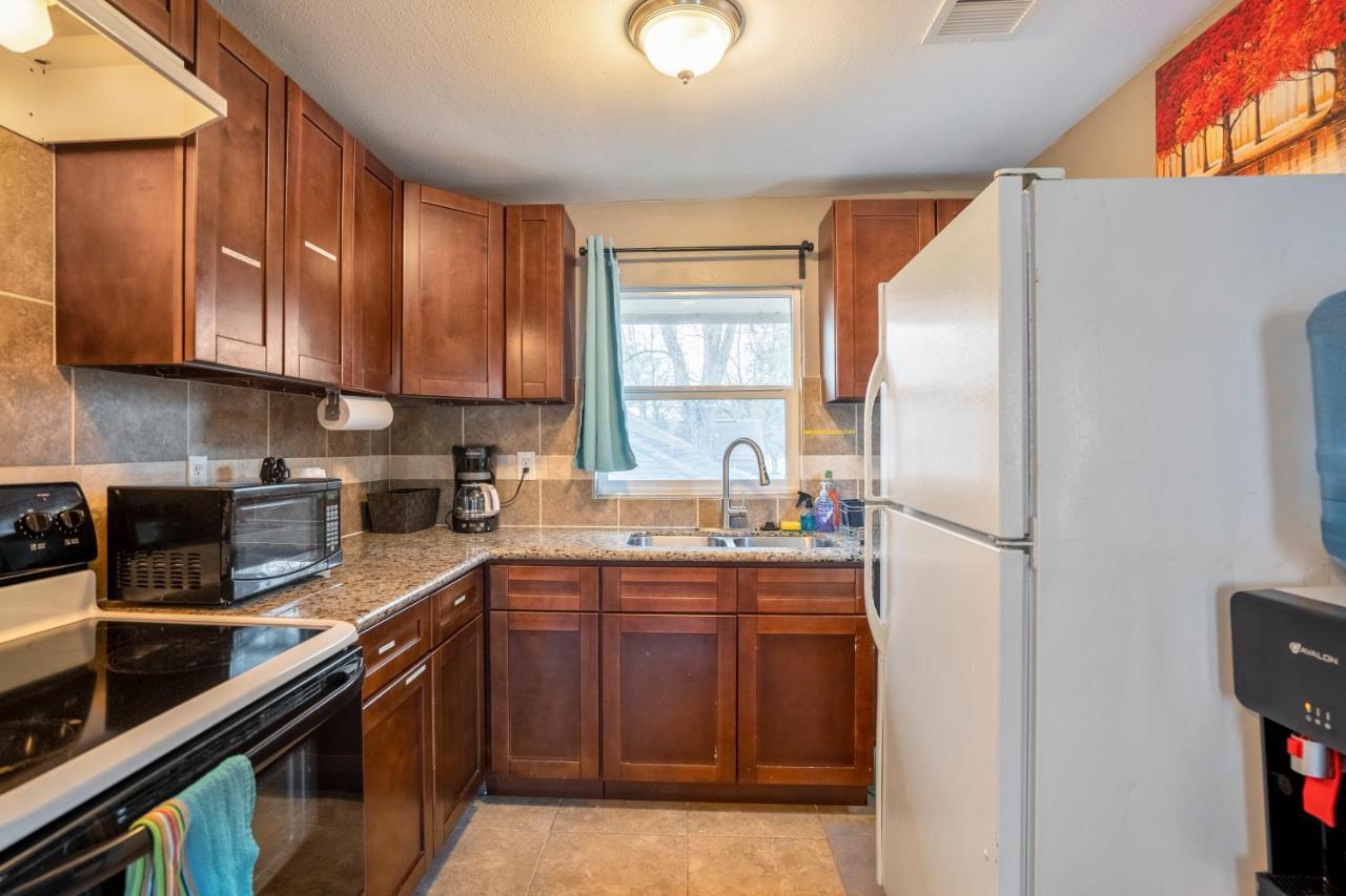 East Downtown Bungalow Houston Bagian luar foto