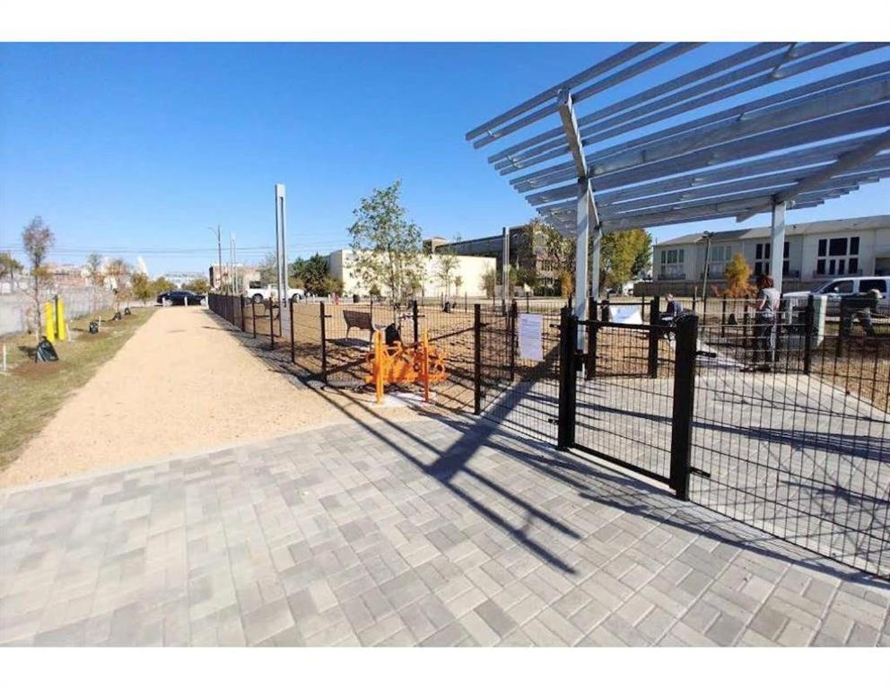 East Downtown Bungalow Houston Bagian luar foto